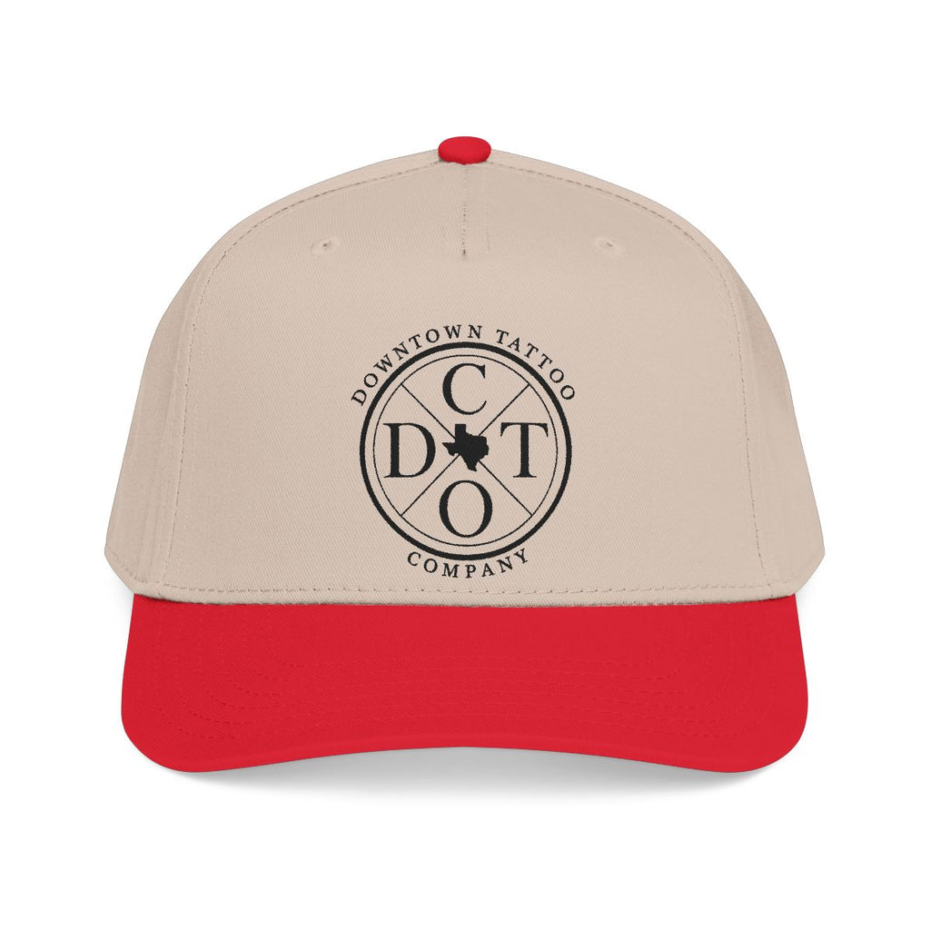 DTC round logo OTTO 31-069 snapback cap - Red / Khaki - Front view